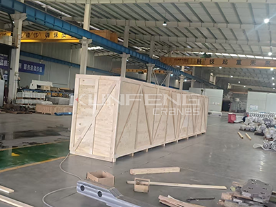 Export wooden crate packaging for battery load turning device bound for Uzbekistan
